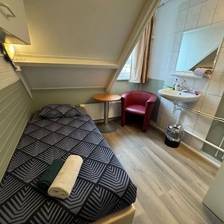 Bed & Breakfast ลิสซิงเงิน ภายนอก รูปภาพ