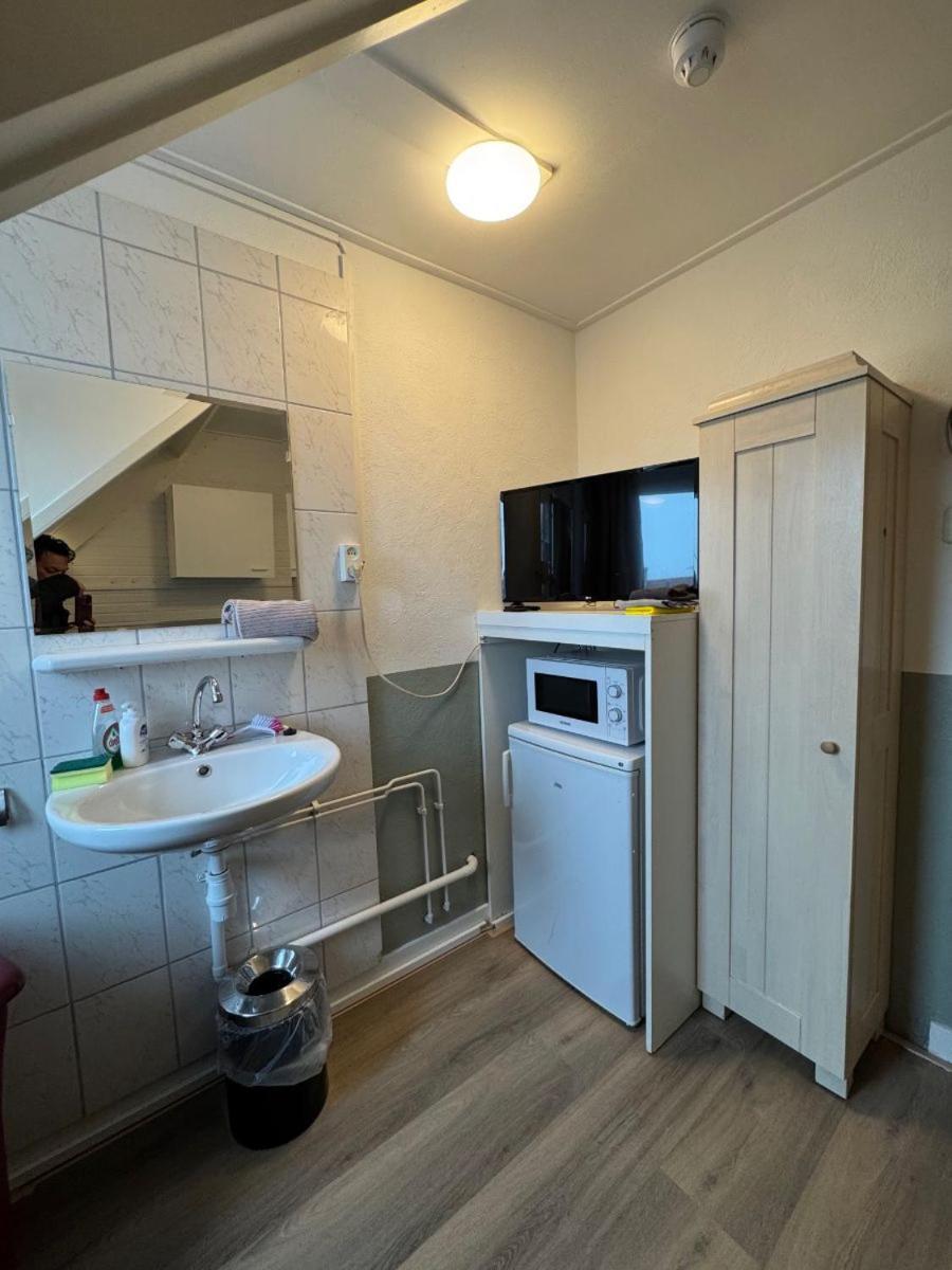 Bed & Breakfast ลิสซิงเงิน ภายนอก รูปภาพ