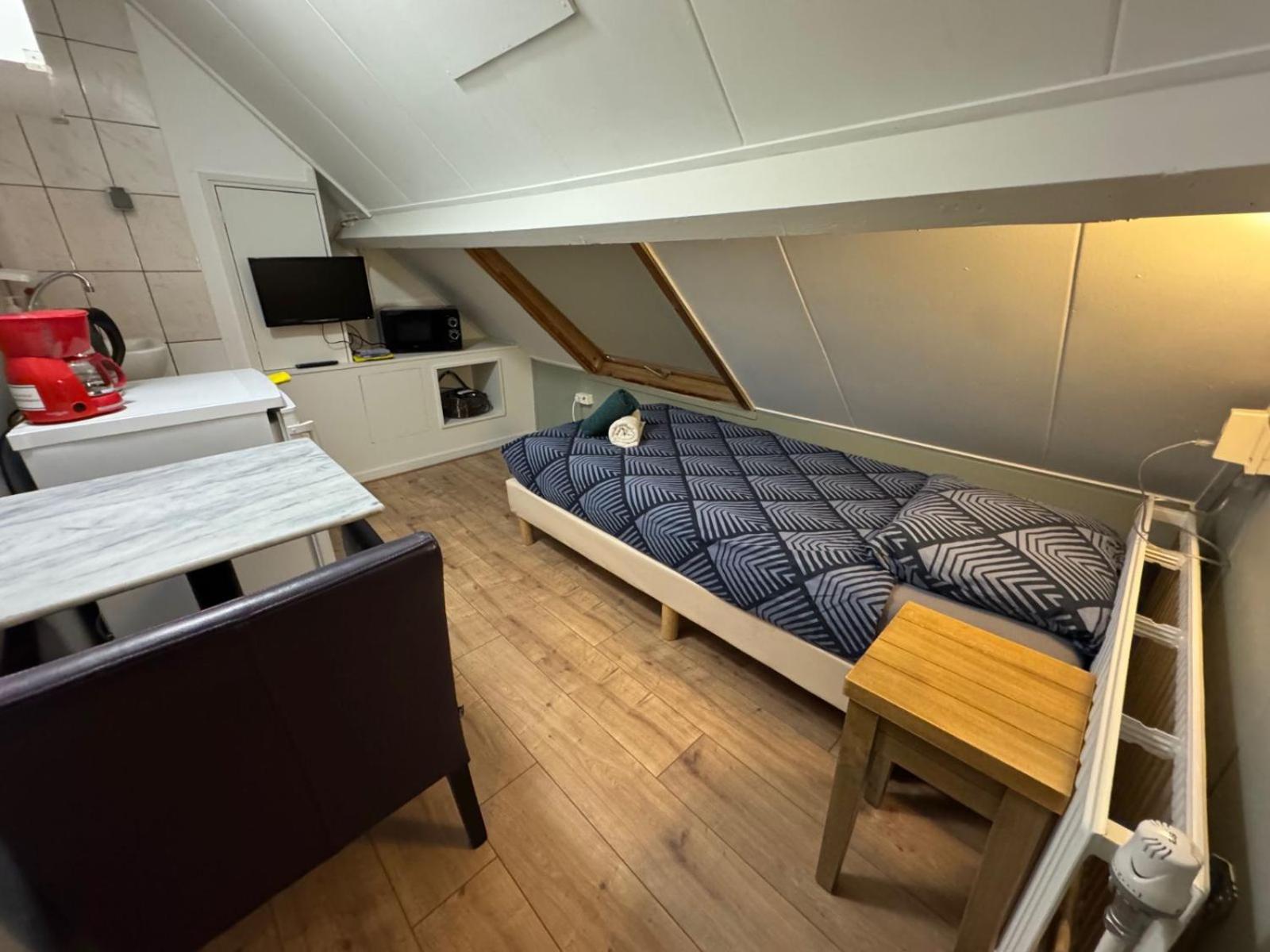 Bed & Breakfast ลิสซิงเงิน ภายนอก รูปภาพ